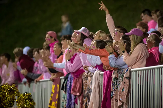 Mater Dei Fans Cheering